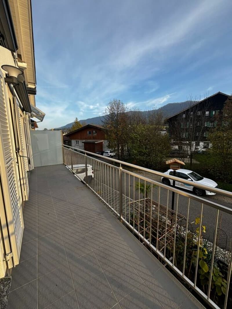 Tavannes, magnifique duplex de 5.5 pièces au 1er/2ème avec balcon (5)