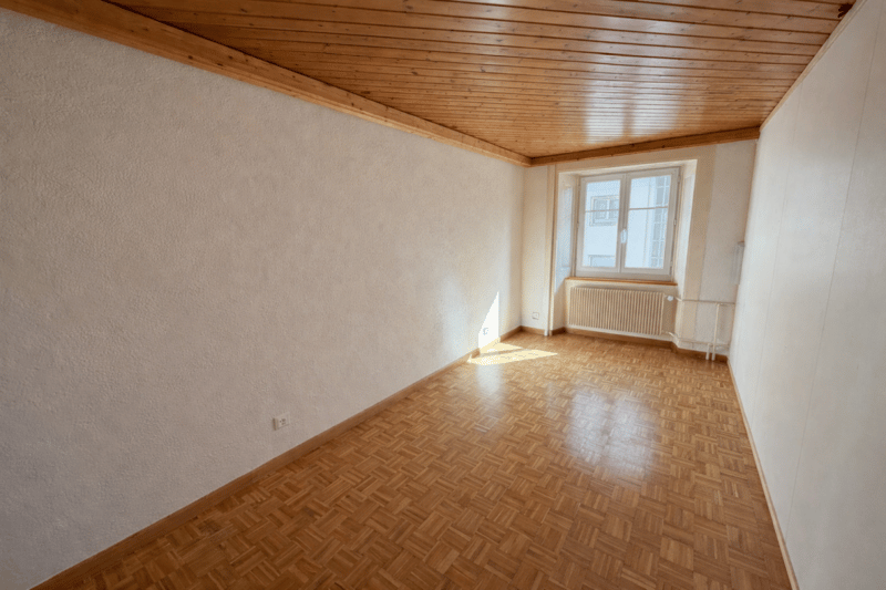 St-Imier, magnifique duplex de 4.5 pièces au 3ème étage avec terrasse commune (10)