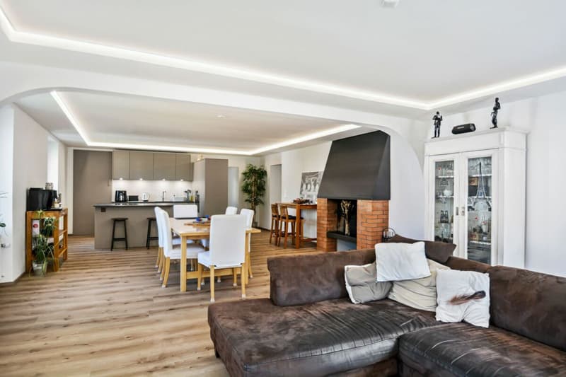 Sonvilier, maison de 5.5 pièces rénovée avec une surface louée (1)