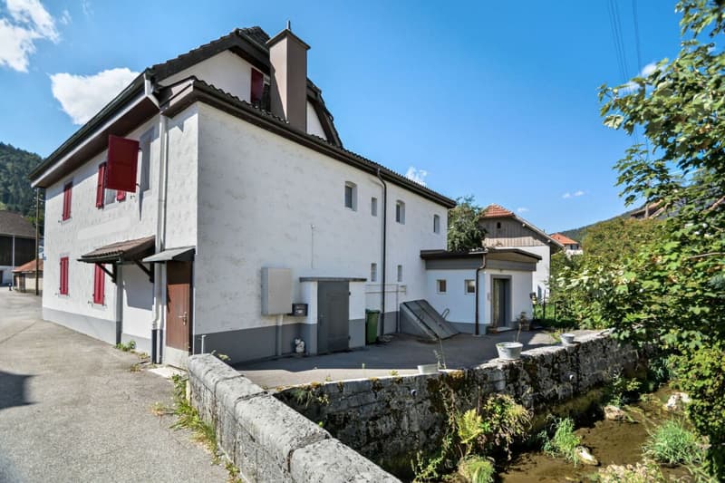 Sonvilier, maison de 5.5 pièces rénovée avec une surface louée (17)