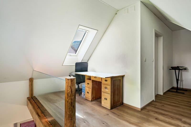 Sonvilier, maison de 5.5 pièces rénovée avec une surface louée (10)