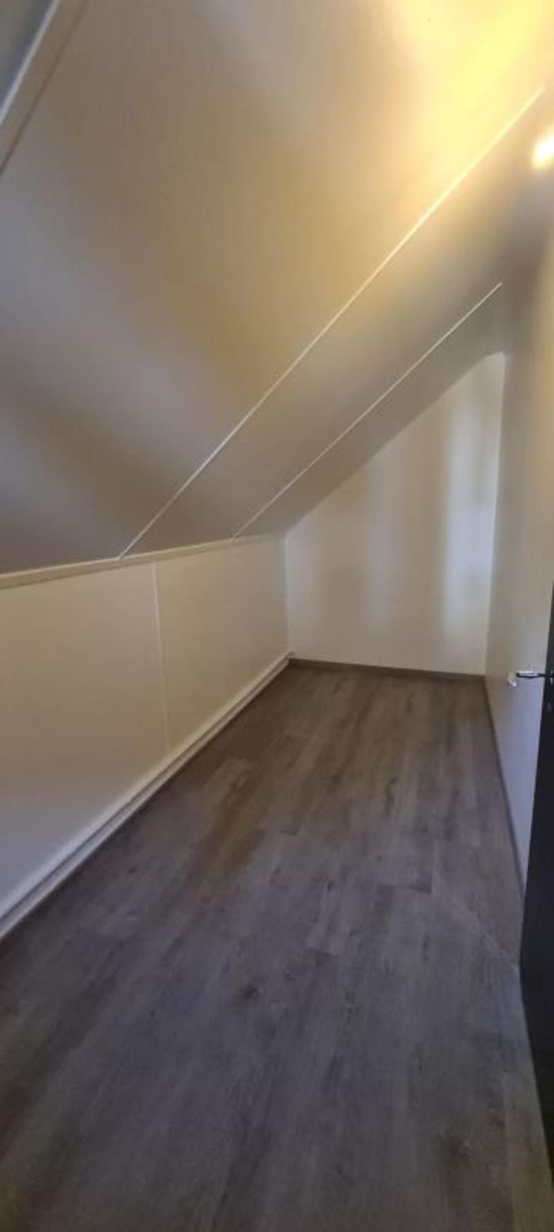 Chaux-de-Fonds, joli appartement rénové de 1.5 pièces (6)