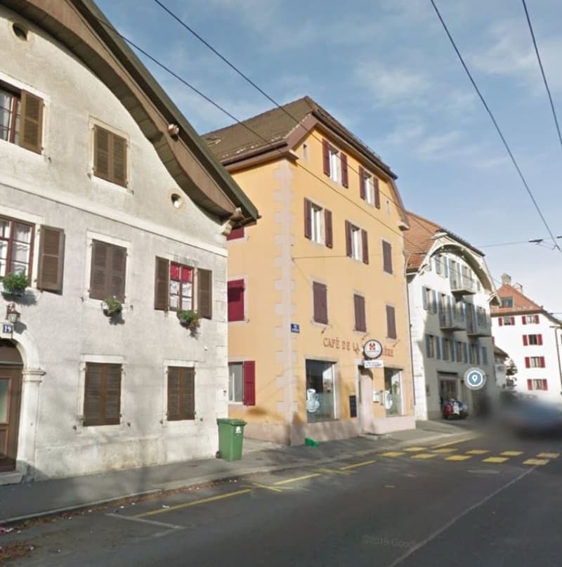 Chaux-de-Fonds, joli appartement rénové de 1.5 pièces (9)
