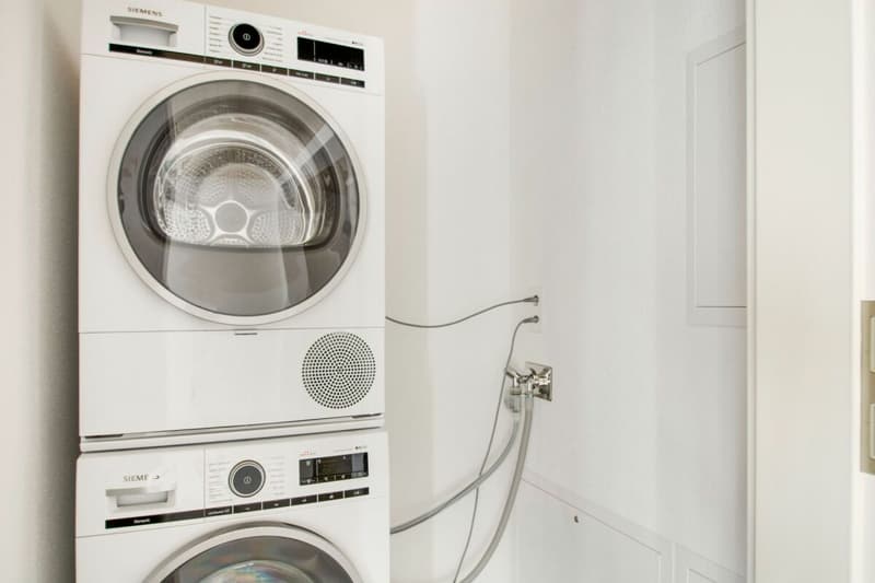 Corgémont, magnifique appartement de 2.5 pièces, ascenseur, balcon (4)