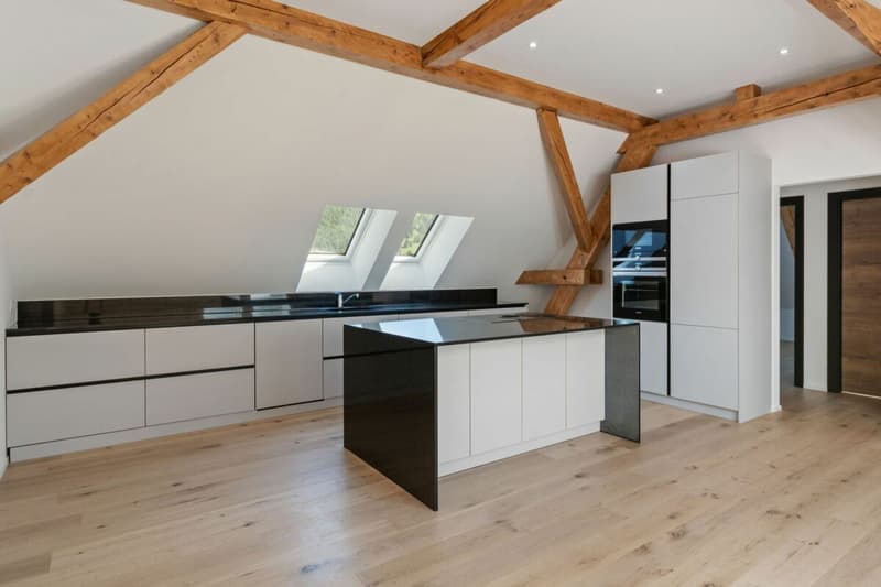 Courtelary, magnifique appartement de 4.5 pièces dans les combles (2)