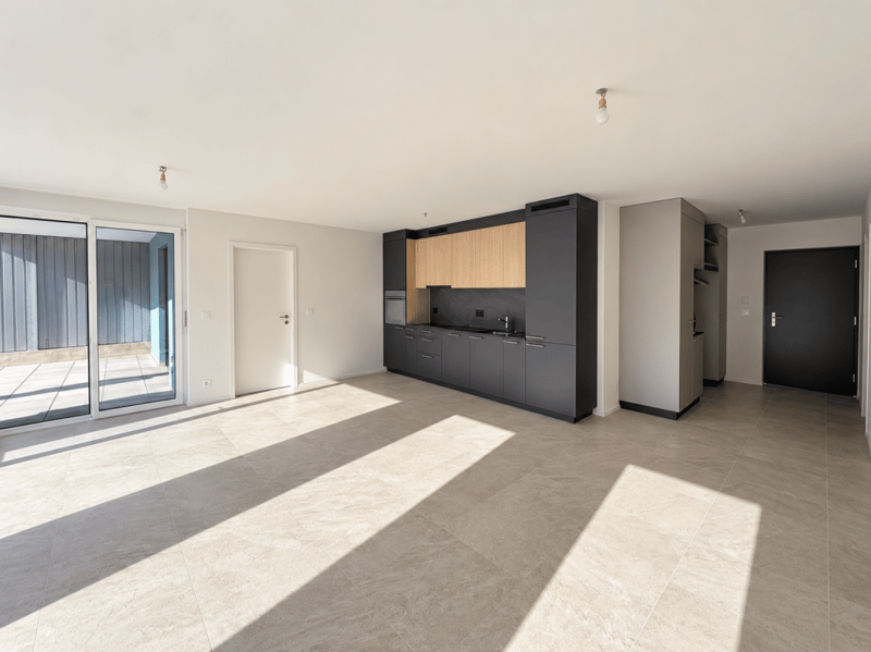 Villeret, magnifique appartement de 3.5 pièces avec jardin privatif et garage (2)