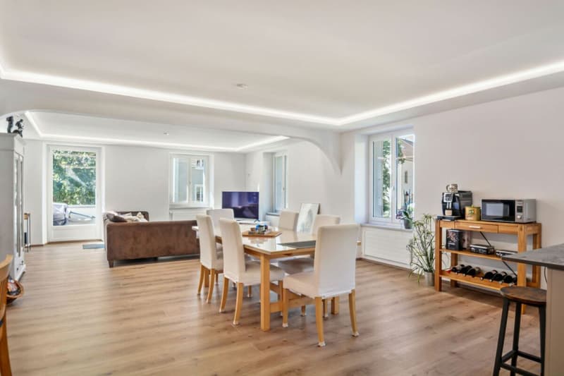 Sonvilier, magnifique maison de 5.5 pièces rénovée (2)