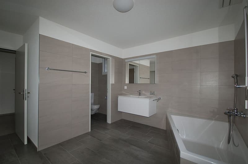 Spaziosa maisonette di 5,5 locali con terrazza (8)