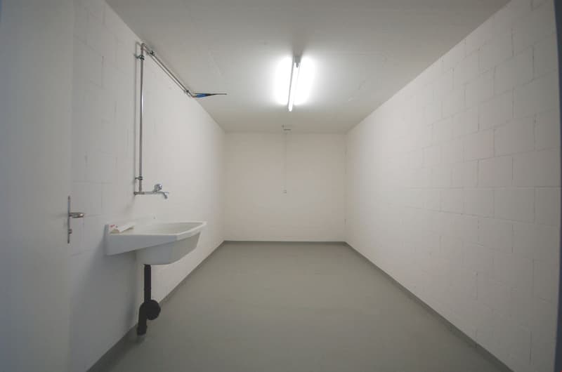 Locale per magazzino / hobby (1)