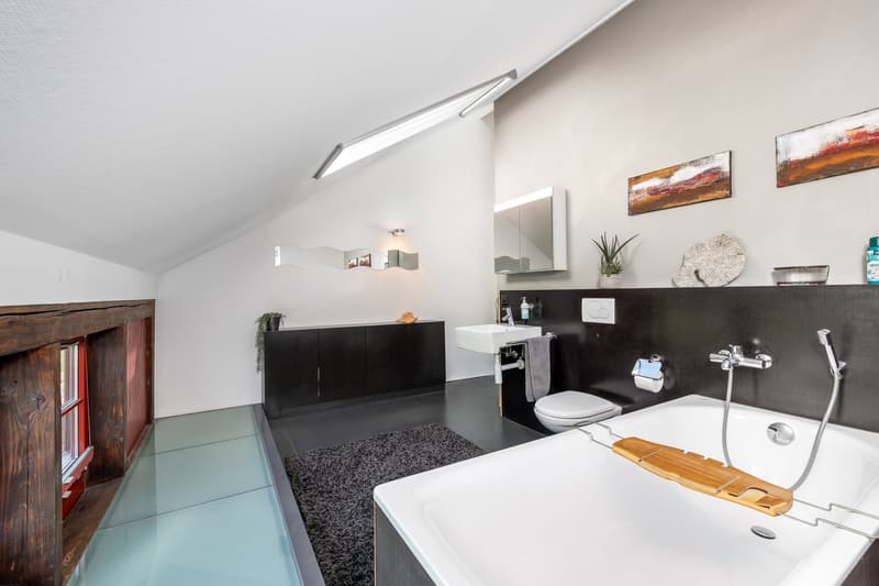Exclusive 4.5-room attic loft on 2 floors – trendy living with style (12)