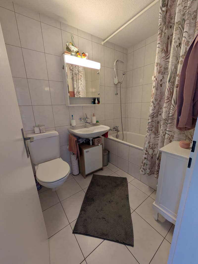Bad / unmöbliert