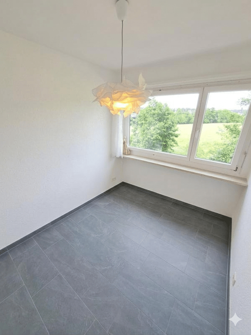 Charming 4.5-room apartment with balcony and beautiful view in Therwil (3)