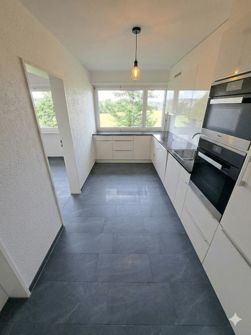 Charming 4.5-room apartment with balcony and beautiful view in Therwil (2)