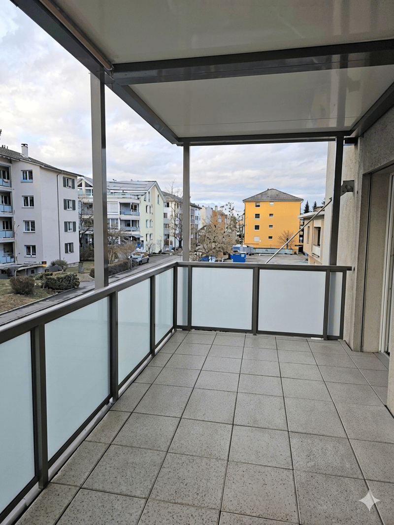 Ruhiges Wohnen, nah in der City in 4-Zimmer-Wohnung mit Balkon inkl. 1 Parkplatz  in Binningen (16)