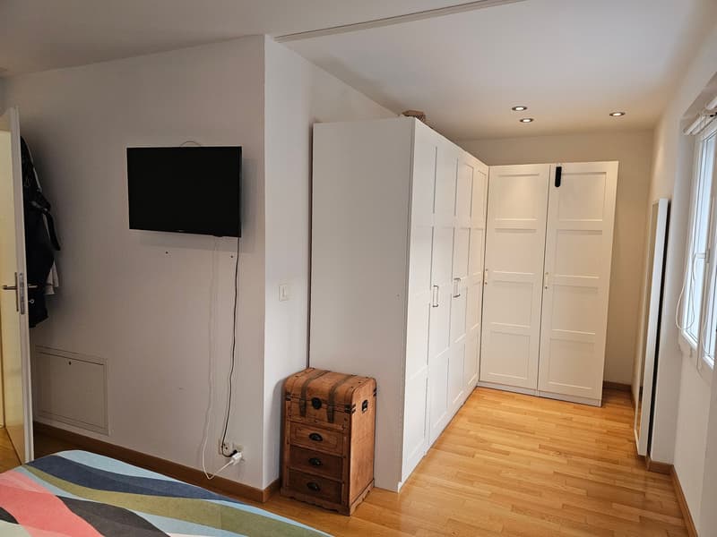Ruhiges Wohnen, nah in der City in 4-Zimmer-Wohnung mit Balkon inkl. 1 Parkplatz  in Binningen (5)