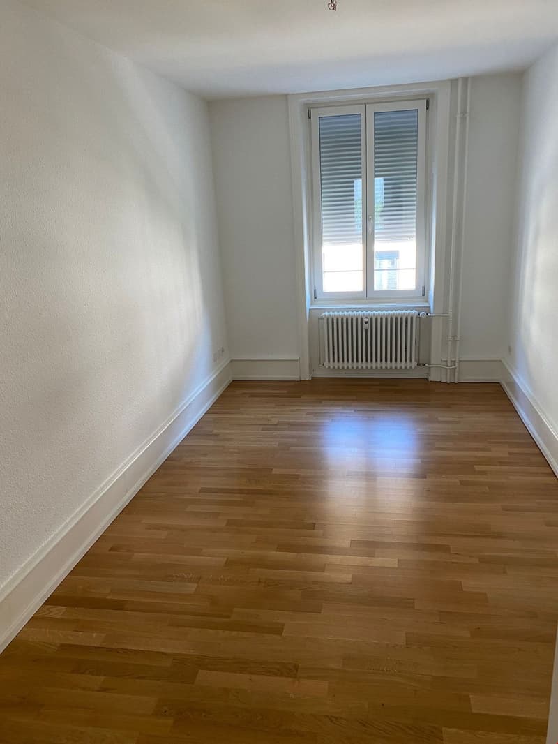 Quartiere di Klybeck, via laterale tranquilla, Haltingerstrasse 8 (7)