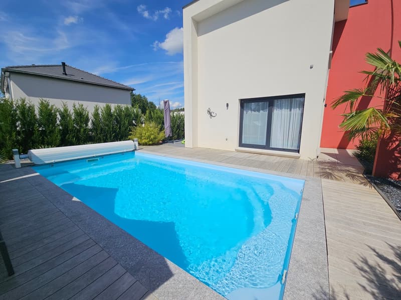 Casa unifamiliare moderna di 6 camere con piscina in una zona tranquilla di Leymen (6)