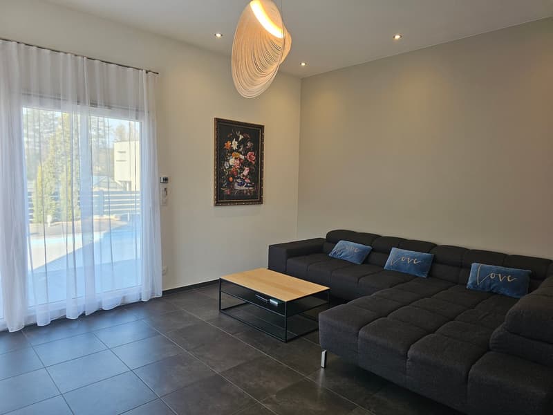 Casa unifamiliare moderna di 6 camere con piscina in una zona tranquilla di Leymen (32)