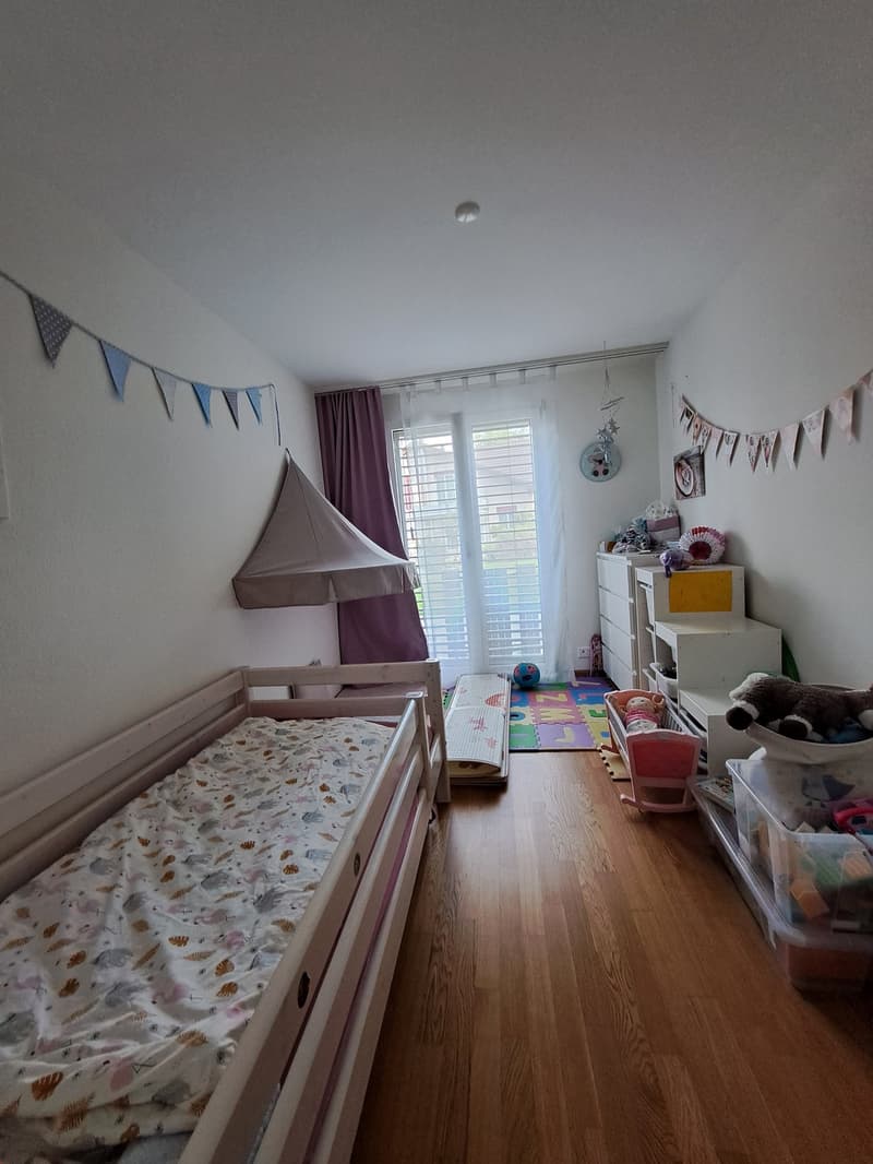 Appartement ensoleillé de 4,5 pièces au rez-de-chaussée à Ettingen – familial et calme (6)