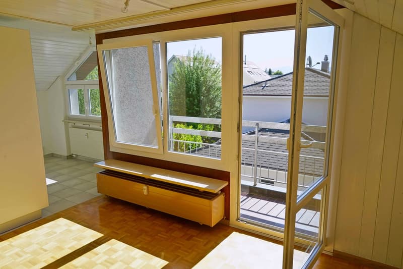 schöne 1.5-Zimmerwohnung mit Balkon in kleinem MFH (6)