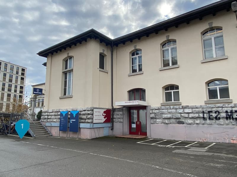 Bureaux de 20 m² à 2 pas de la gare de Fribourg (1)