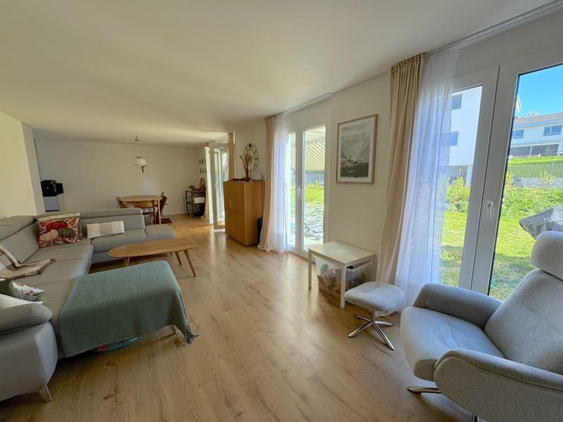 Appartement 4.5 pièces avec grand jardin privatisé de 576m2 (4)