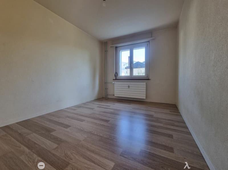 Charmante 3.5-Zimmer-Wohnung an zentraler Lage in Biel (5)
