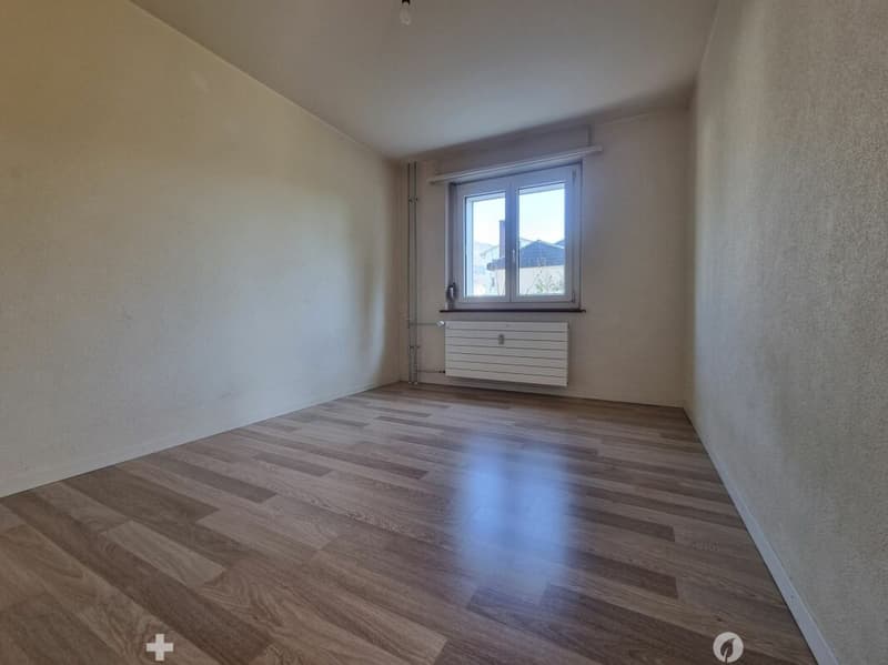 Charmante 3.5-Zimmer-Wohnung an zentraler Lage in Biel (5)