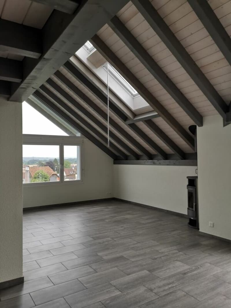 4.5 Zimmer-Galerie-Wohnung in Safnern zu vermieten (4)