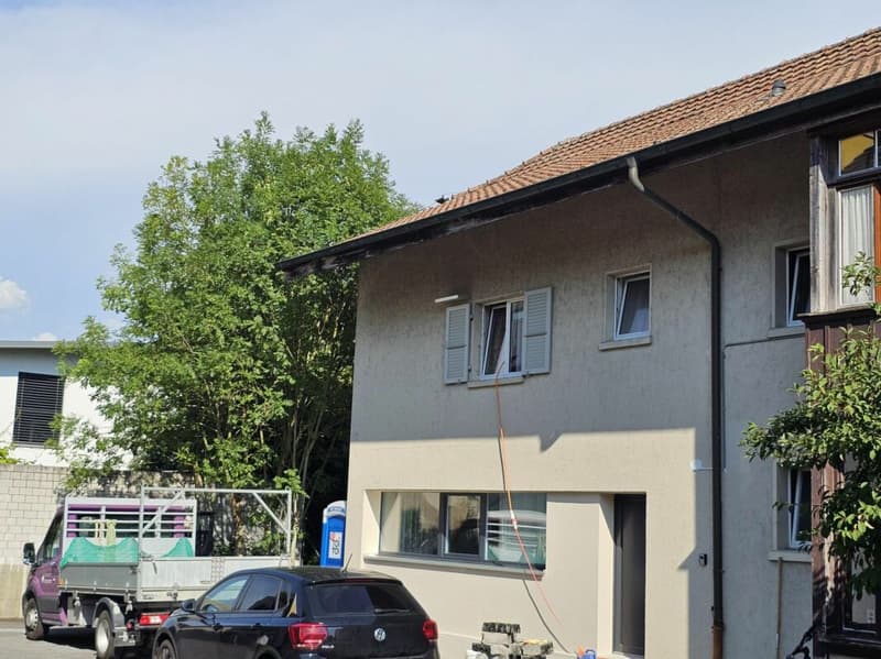 Abitare moderno ad Aegerten - monolocale quasi nuovo con parcheggio e giardino (10)