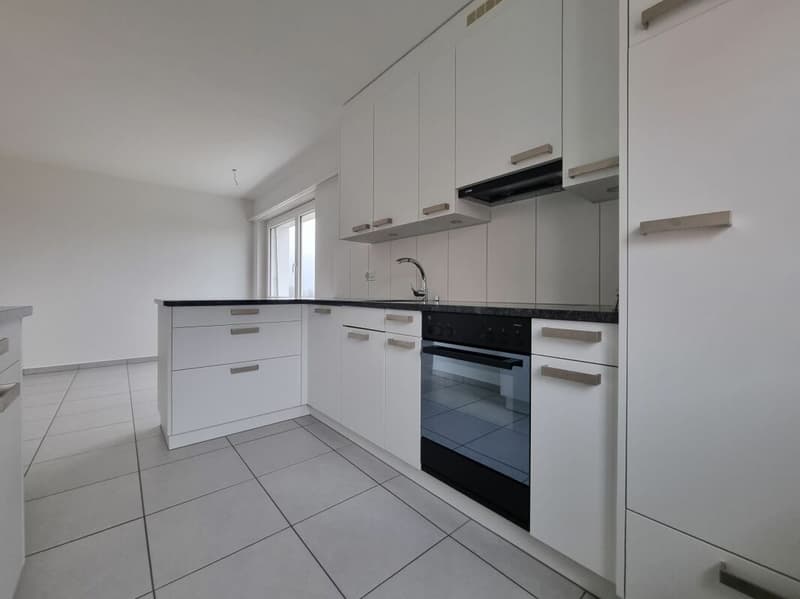 Helle 4.5-Zimmerwohnung an ruhiger Lage (1)