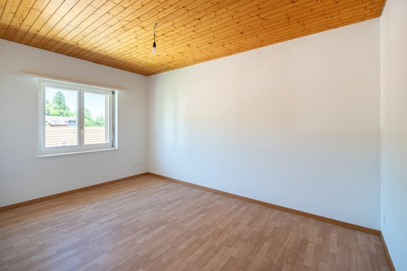 Charmante 2.5-Zimmer-Wohnung in Safnern (8)