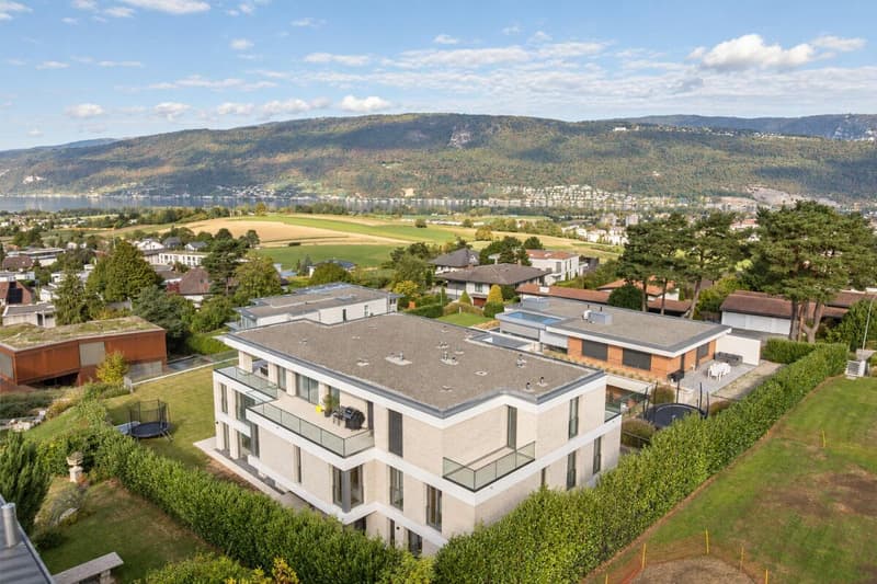 Exklusives Wohnen mit Seesicht - grosszügige 4.5-Zimmerwohnung (16)