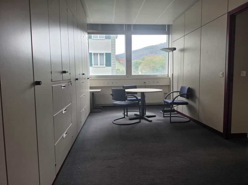 Raum für Ihre Geschäftsideen in Nidau - flexible Büros von 12 bis 40 m² (8)