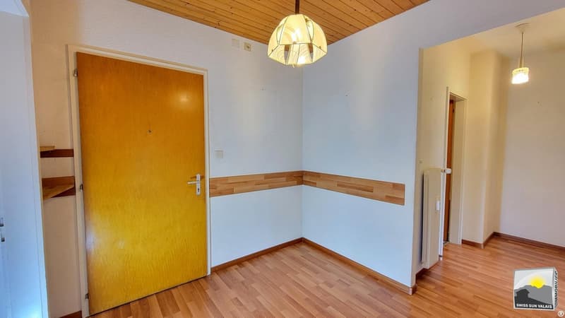 SIERRE/ Maison rouge, Je suis "STARTER" : appartement 1.5 pces de 13 m² à vendre (2)