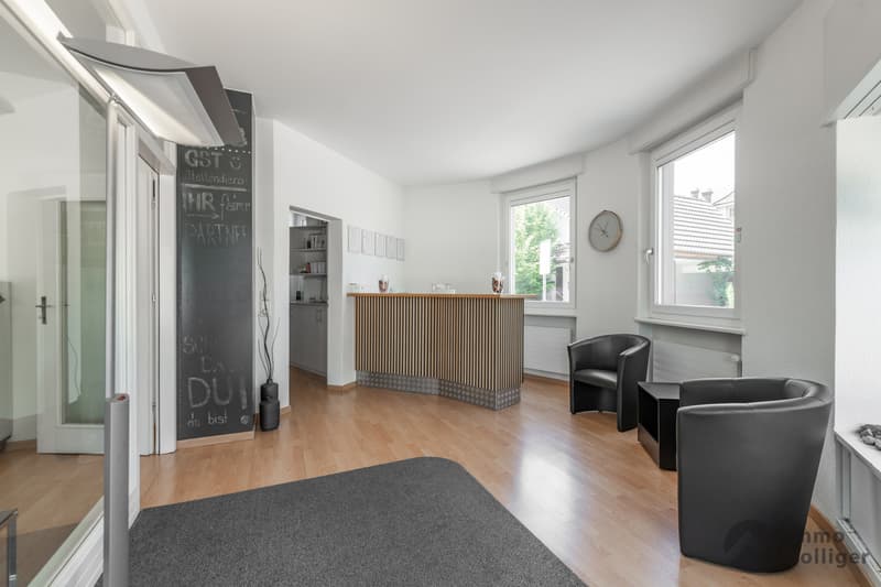 Visibile. Centrale. Polivalente: La tua nuova casa d'affari ad Aarburg (7)