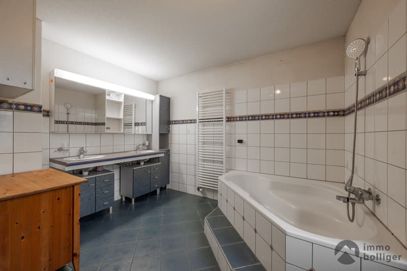 City proximity meets living quality - A home with history (7)