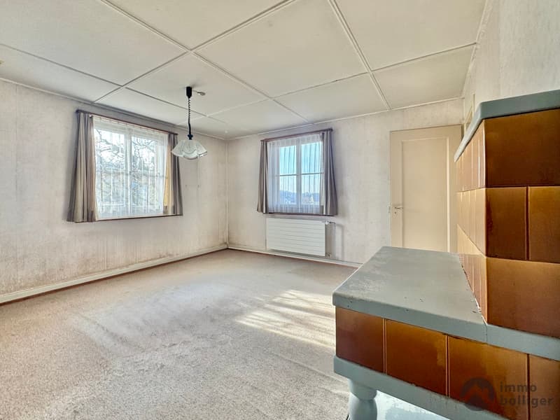 Home with Potential - Recreational Area Right Outside the Door (2)