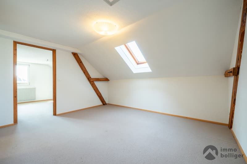 Well-maintained single-family house with garden paradise (7)