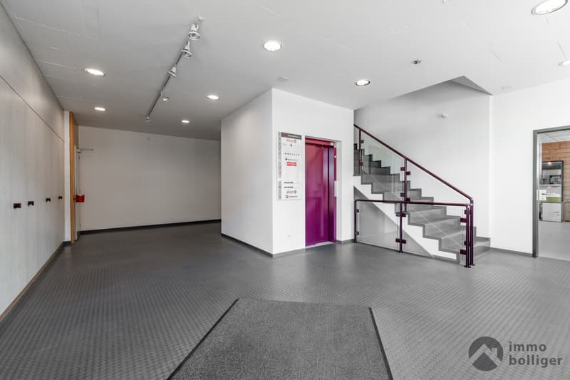 Spazio commerciale facilmente raggiungibile a Oberentfelden in affitto - 70 m² (3)