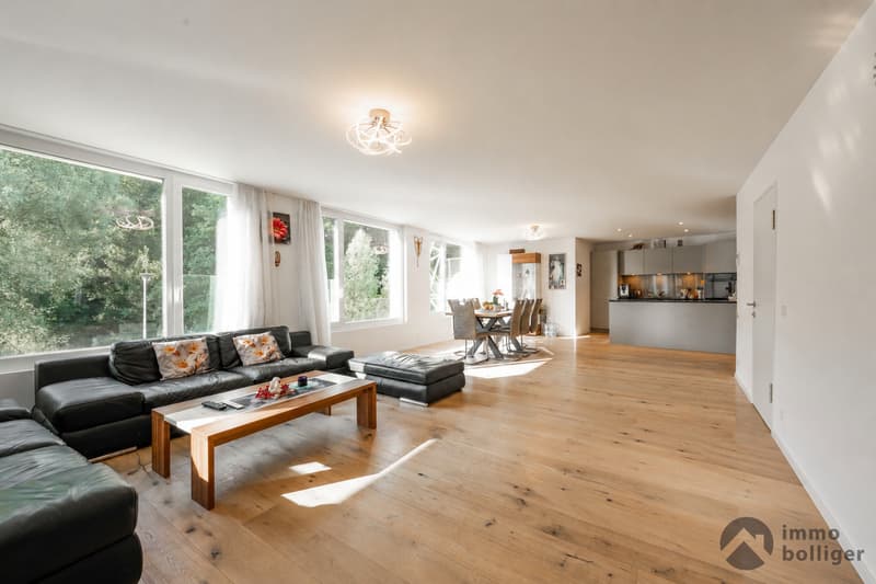 Modern living in a natural environment (1)