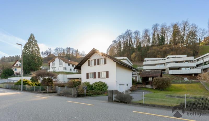 Ein Zuhause mit grossem Umschwung & Platz für Ideen (1)