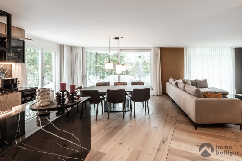 Einzigartiges Design, exklusiver Komfort und Ausblick in die Natur (2)