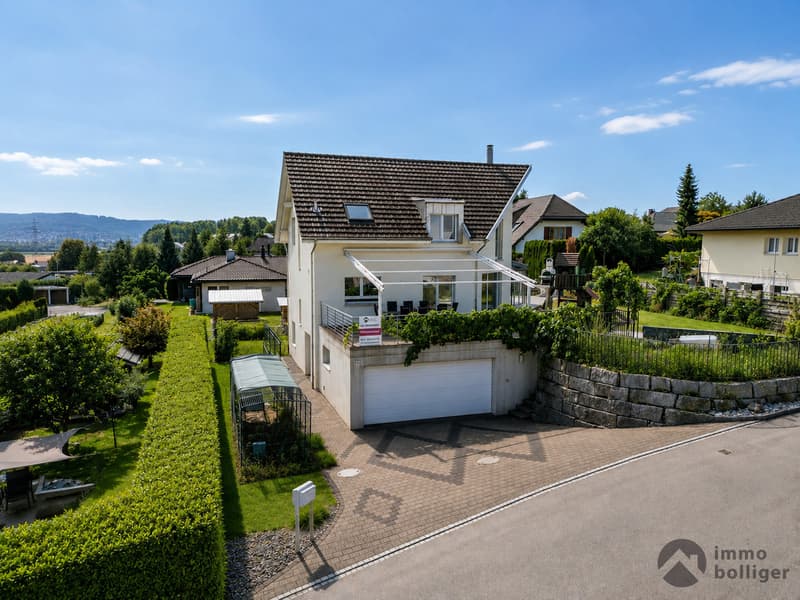 Spitziges Haus an spitzer Lage (12)