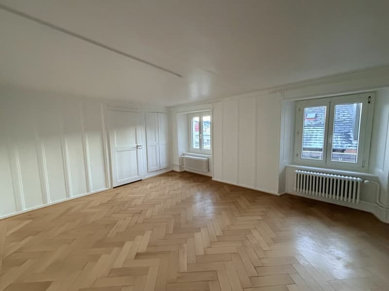 Renovated! 1st RENT net OFFERED! (3)