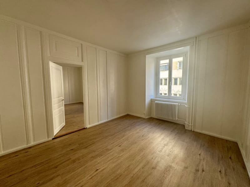 Renovated! 1st RENT net OFFERED! (5)