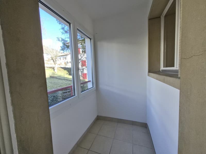 Three-room apartment on the ground floor (4)