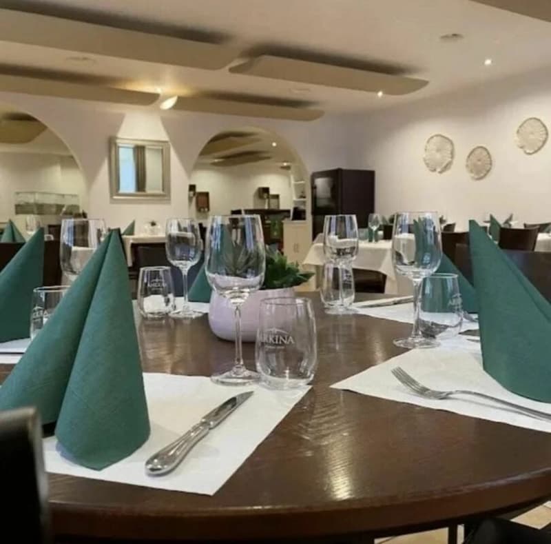 Ristorante situato in posizione ideale (10)