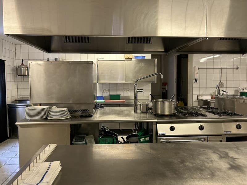 Ristorante situato in posizione ideale (14)