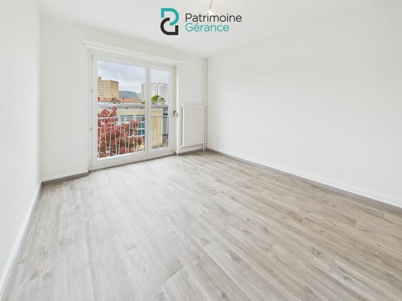 Bright! 3.0 room apartment (3)